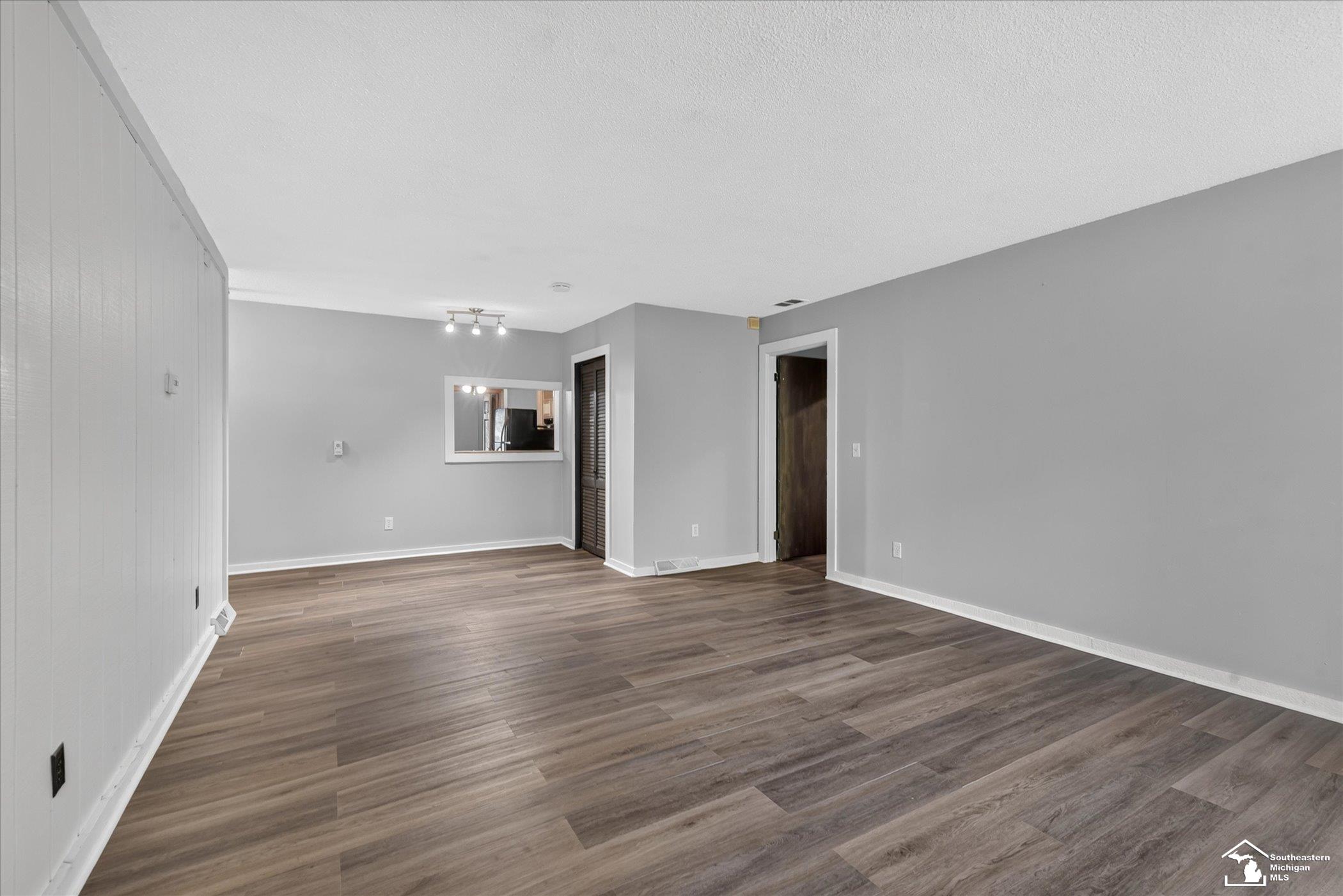 1028 Carleton Road Milan, MI 48160 - Photo 21 of 44 Gallery Image 21