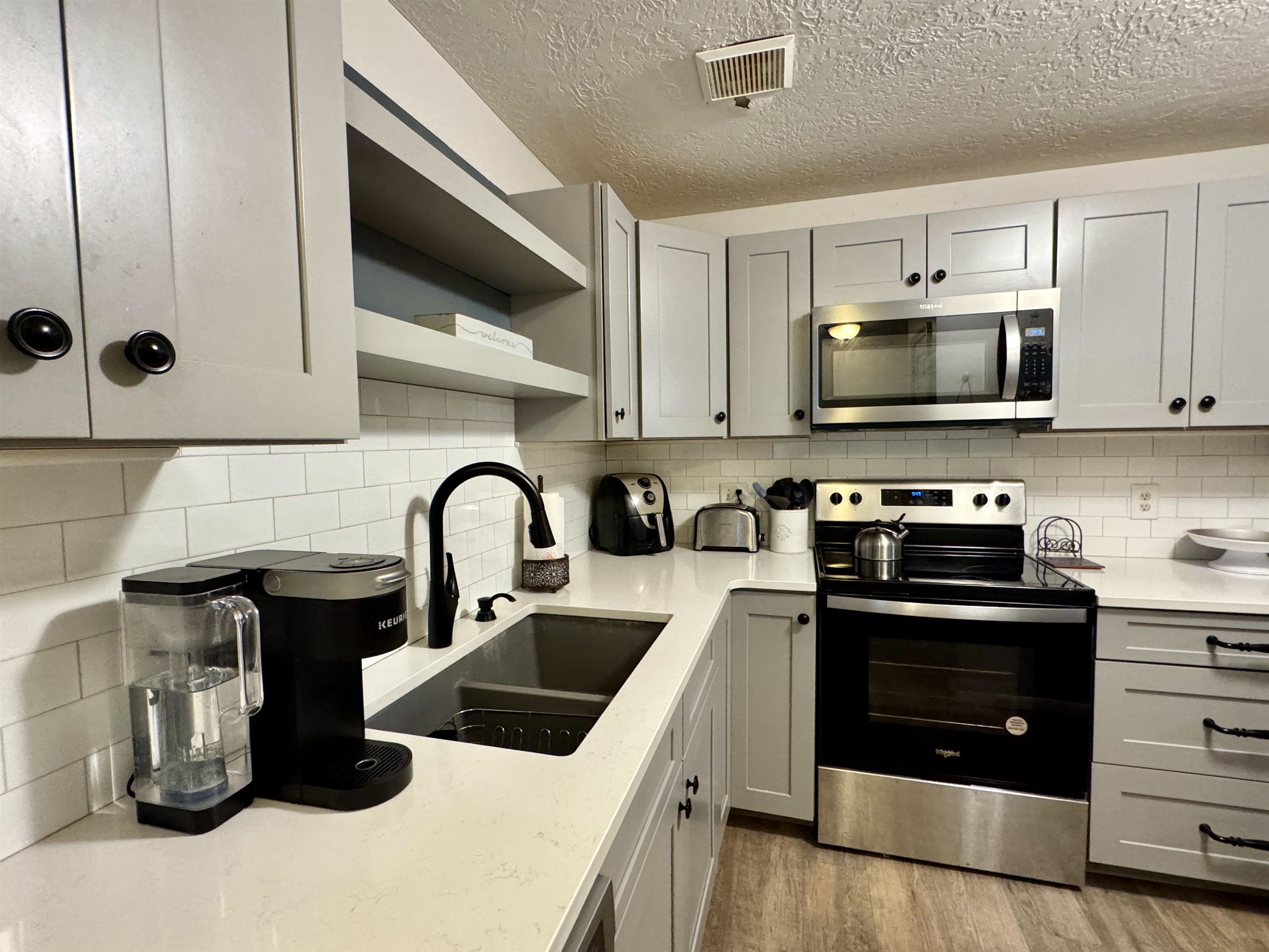 19 Saco Street, Unit 59 Conway, NH 03813 - Photo 3 of 30