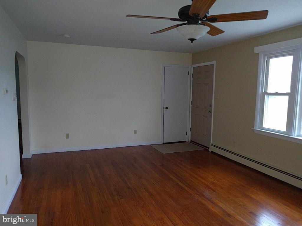 833 Ridge Avenue Columbia, PA 17512 - Photo 14 of 20 Gallery Image 14
