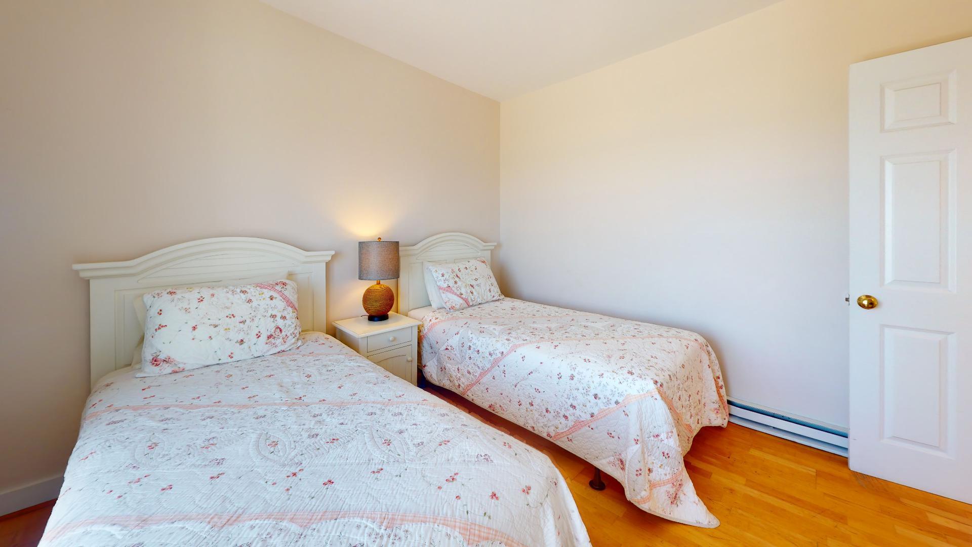 496 Shore Road, Unit 13 Truro, MA 02666 - Photo 33 of 44 496-Shore-Road-13-Bedroom(3)