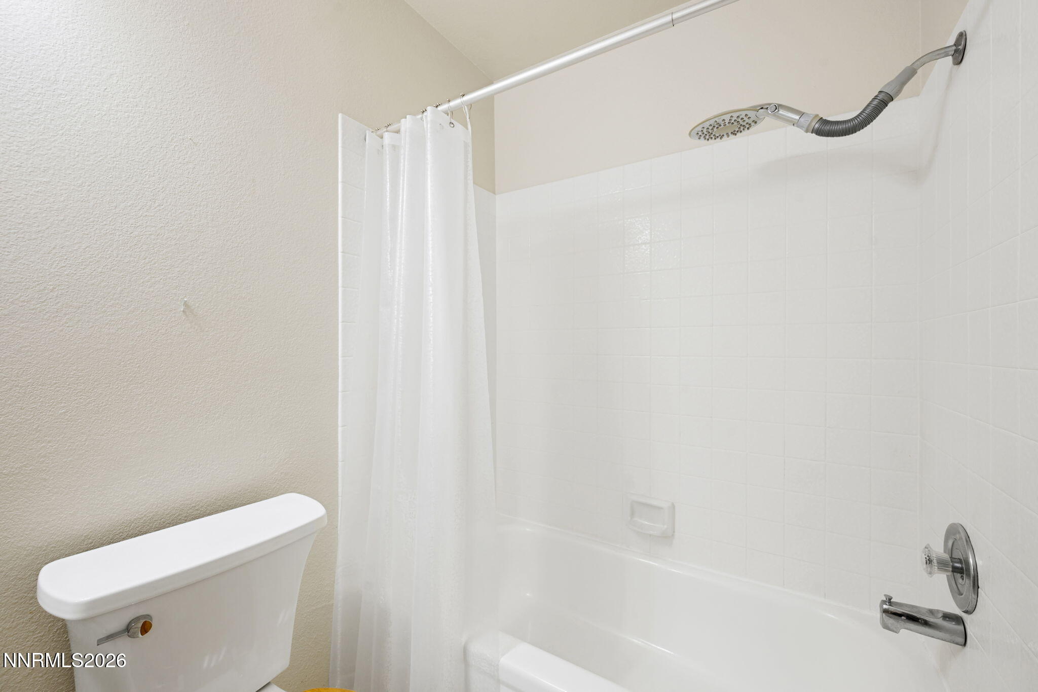 1360 Del Rosa Way Sparks, NV 89434 - Photo 24 of 45 33-web-or-mls-1360 Del Rosa-34