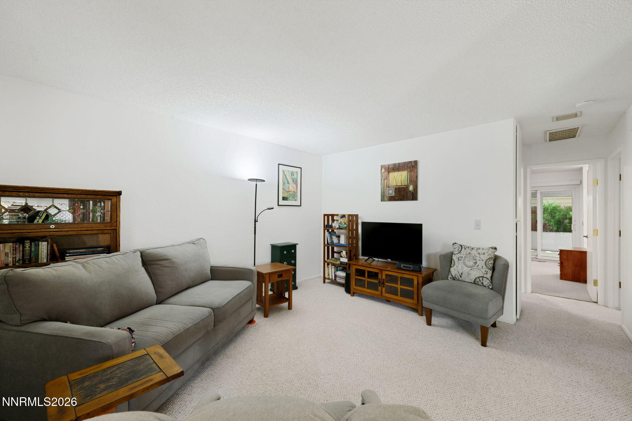 1360 Del Rosa Way Sparks, NV 89434 - Photo 4 of 45 43-web-or-mls-1360 Del Rosa-44