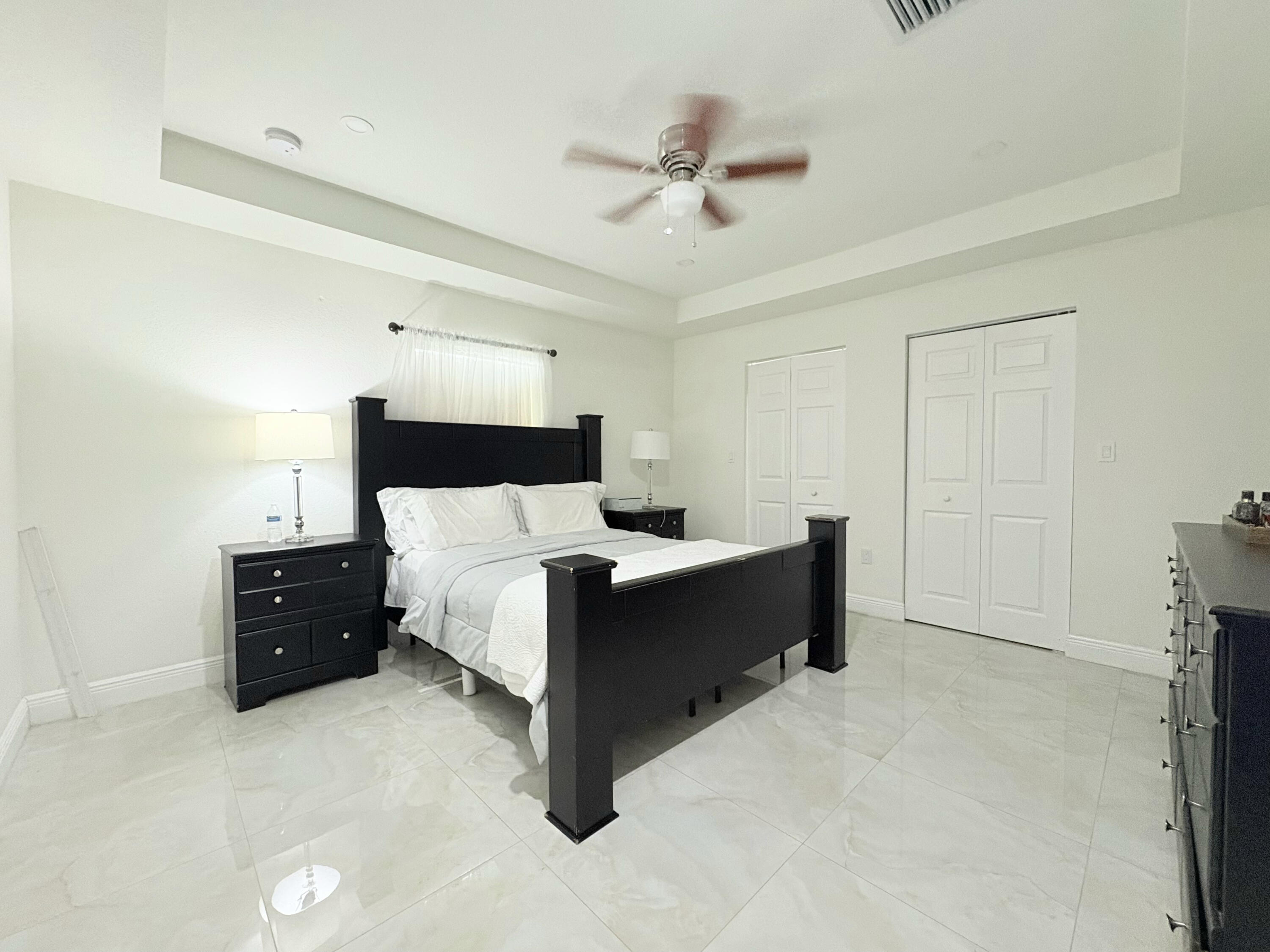 6539 Alexander Road West Palm Beach, FL 33413 - Photo 35 of 51 35