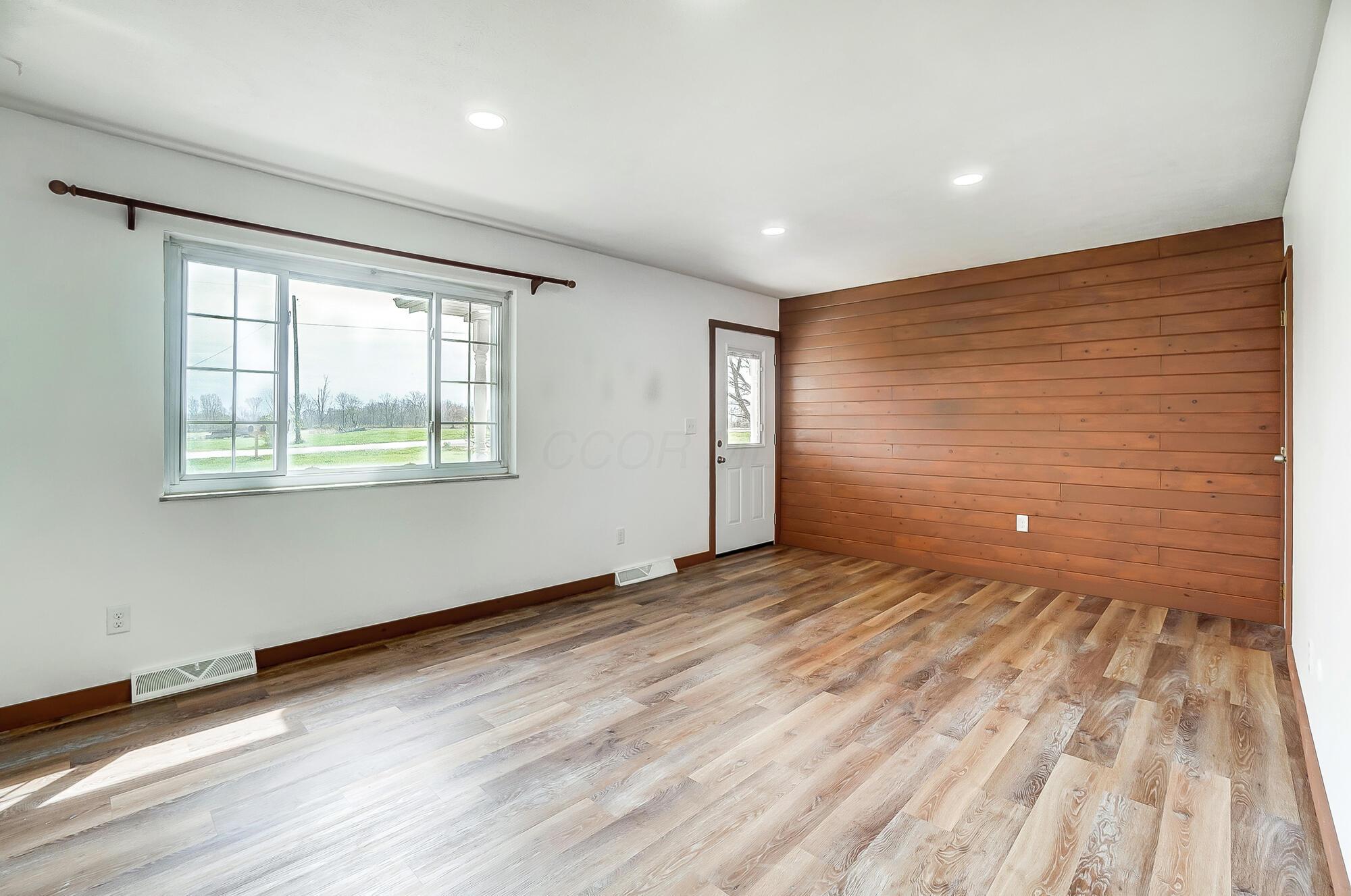 4645 Willow Dale Road Springfield, OH 45502 - Photo 8 of 55 008