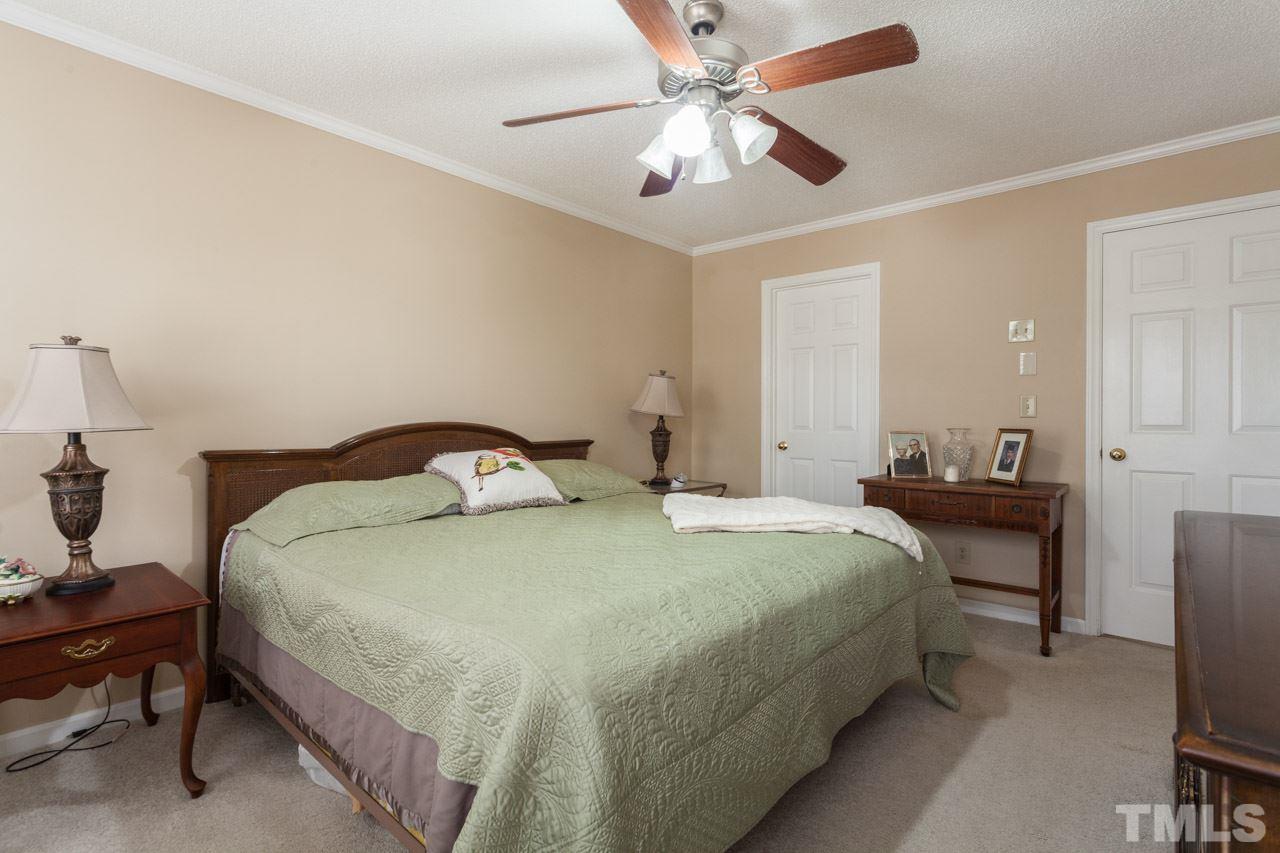 4936 Royal Adelaide Way Raleigh, NC 27604 - Photo 14 of 25 Gallery Image 14