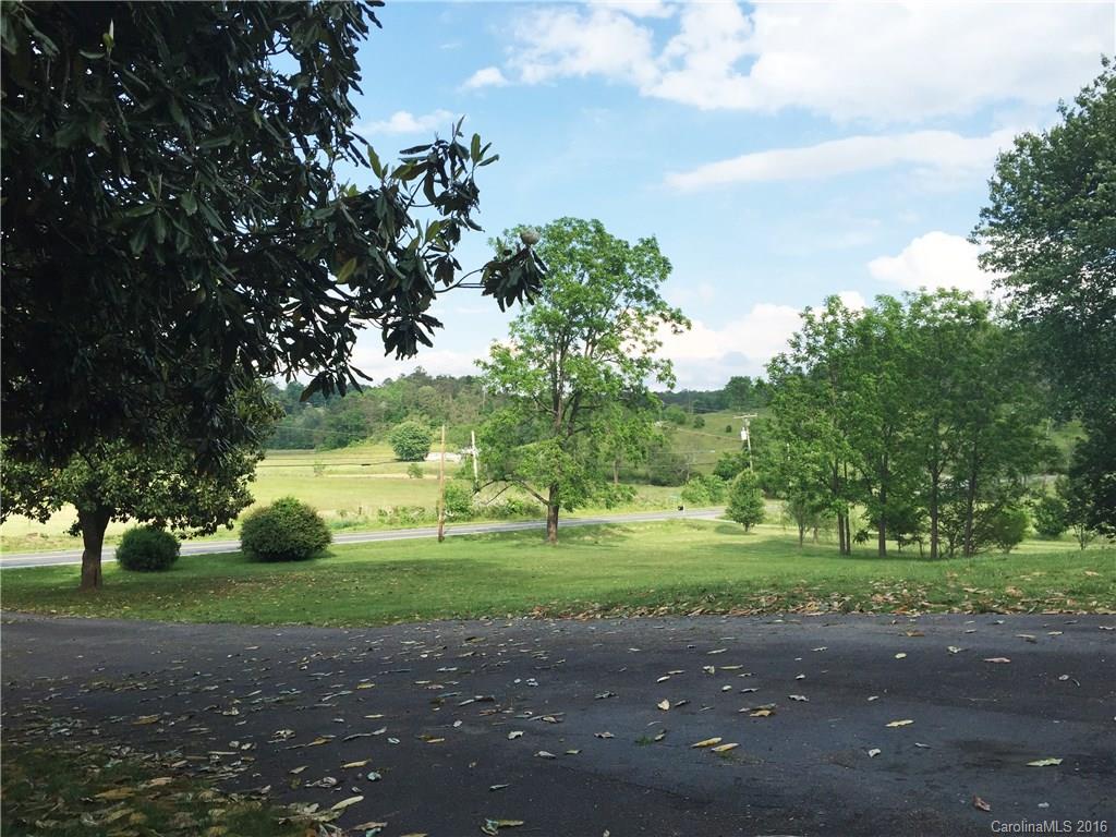 213 Old Newfound Road Leicester, NC 28748 - Photo 3 of 19