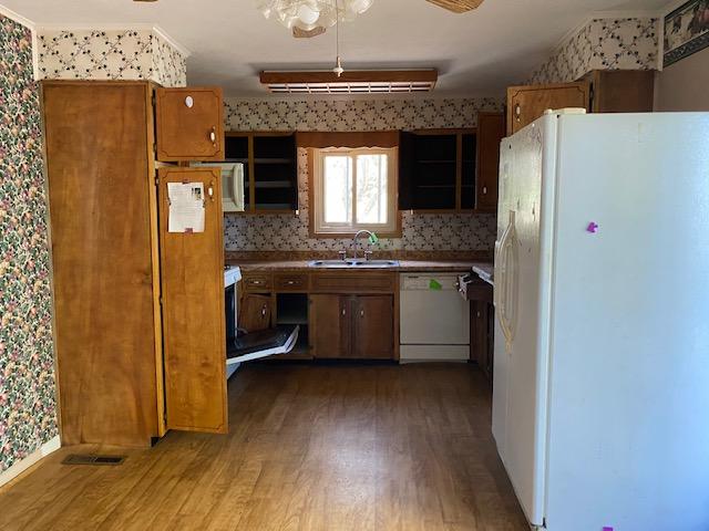 202 Bello Road Tazewell, TN 37879 - Photo 4 of 16 IMG_2426