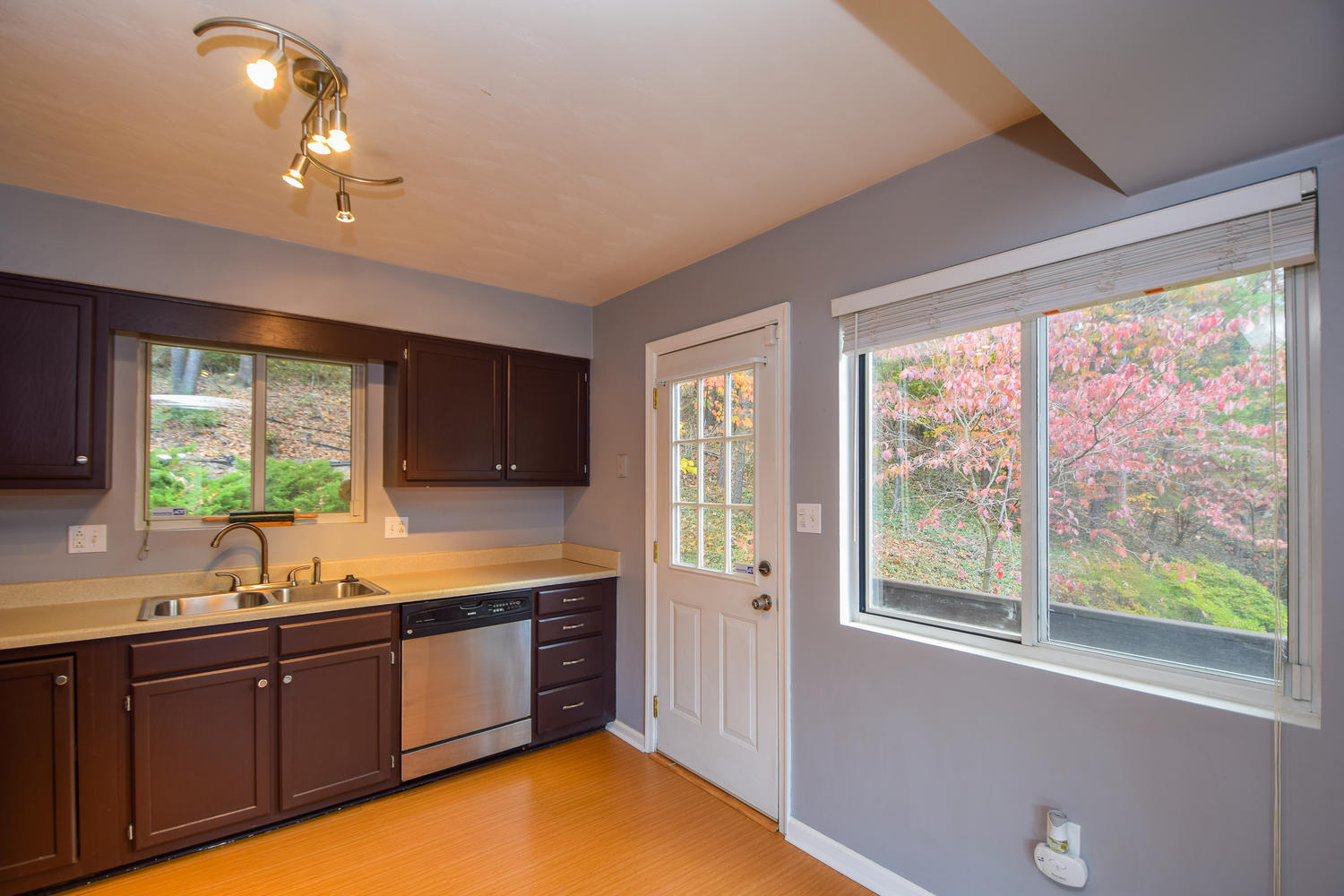 3107 Corbieshaw Rd SW Roanoke-large-009-