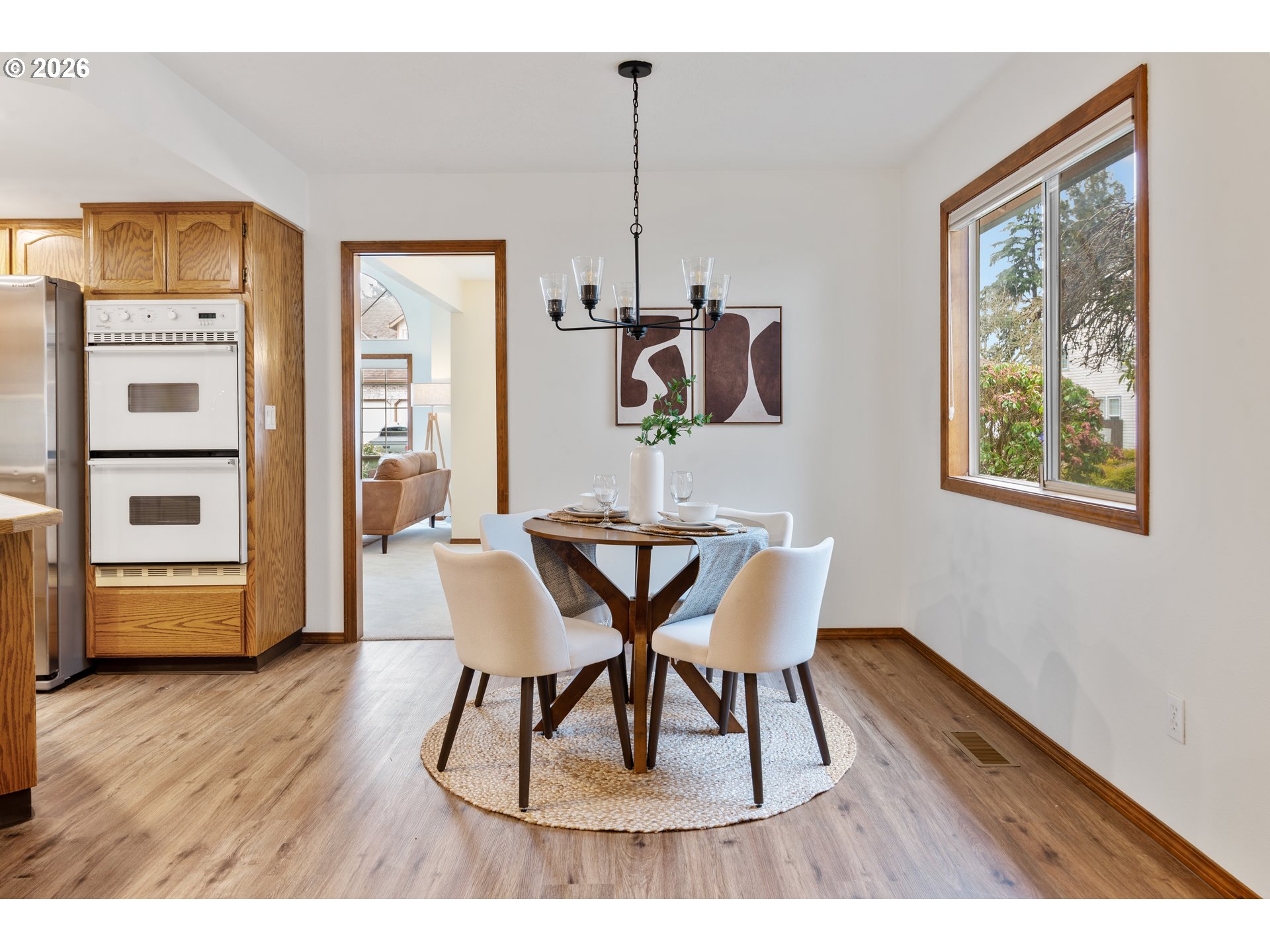 2730 Northeast Roberts Avenue Gresham, OR 97030 - Photo 14 of 43 a dining room with furniture and window