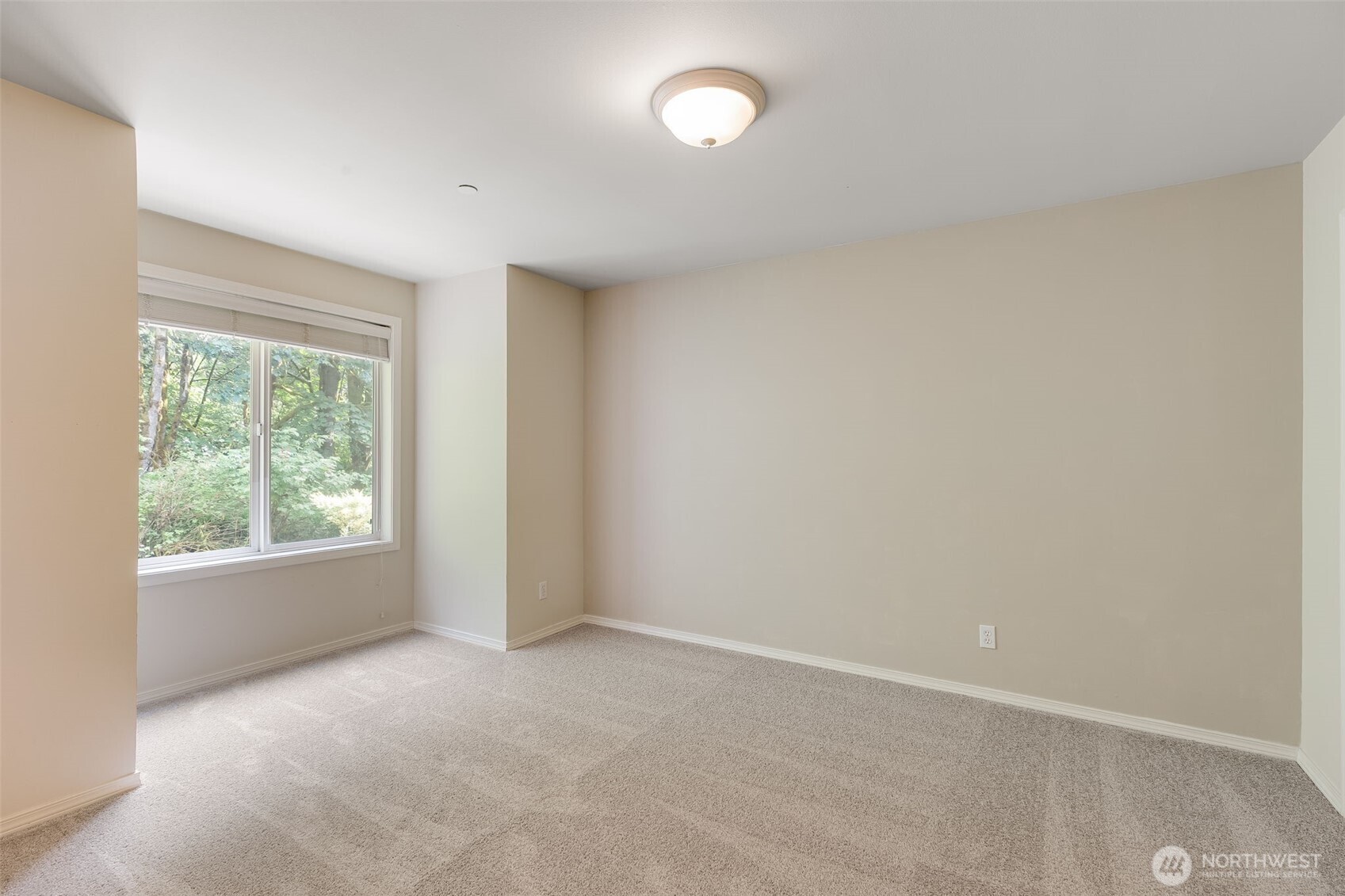10930 Kelly Road Northeast Carnation, WA 98014 - Photo 23 of 39