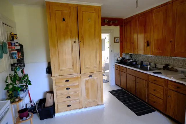 $250,000 | 122 North Avenue, St. Johnsbury, VT 05819