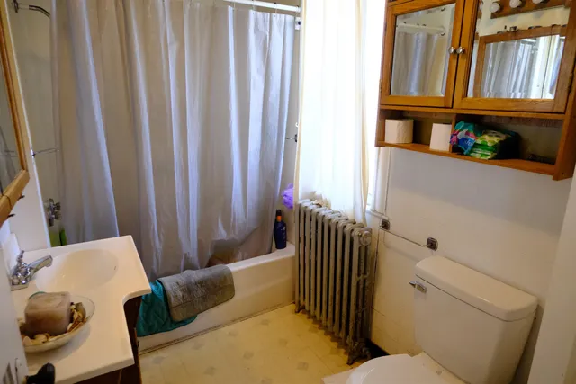 $250,000 | 122 North Avenue, St. Johnsbury, VT 05819