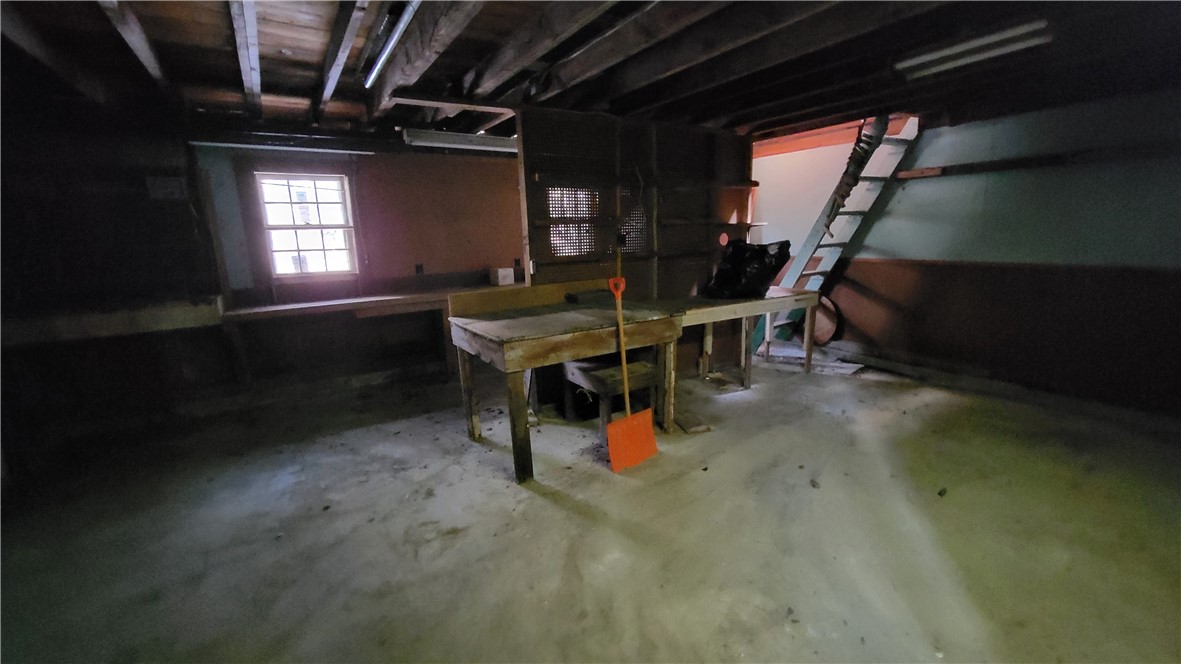 116 Putnam Pike Glocester, RI 02814 - Photo 19 of 21