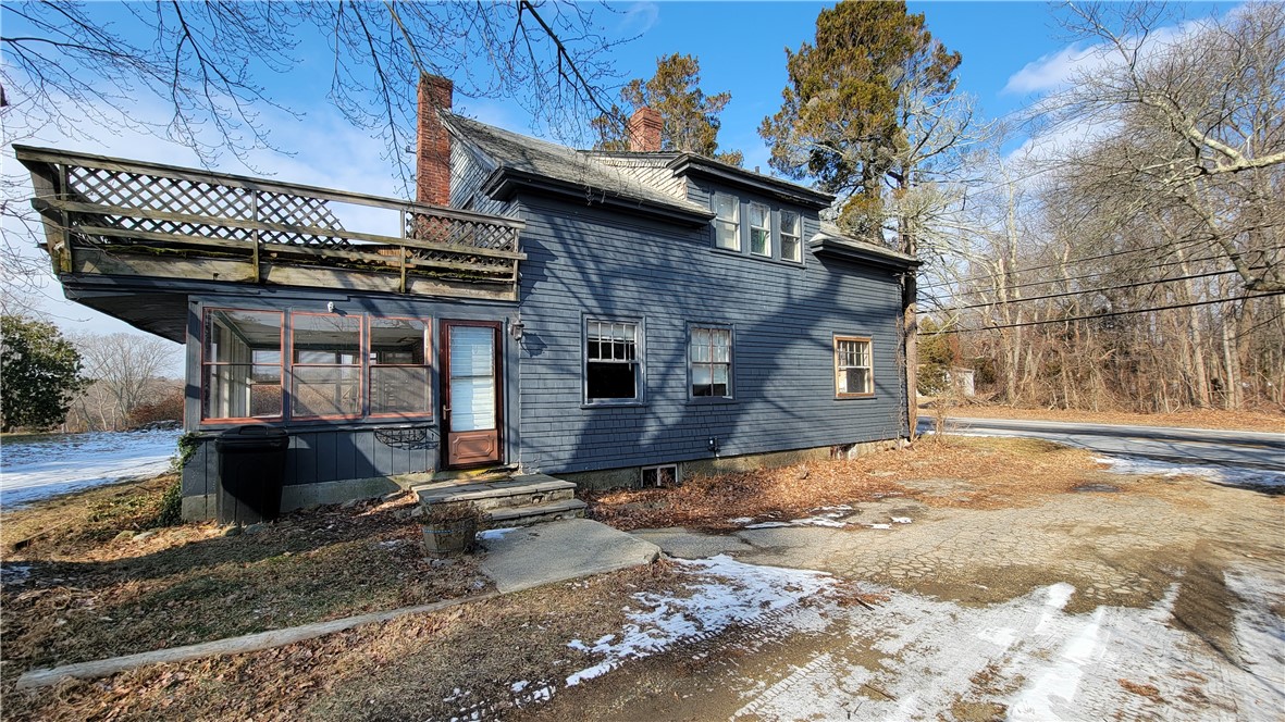 116 Putnam Pike Glocester, RI 02814 - Photo 3 of 21