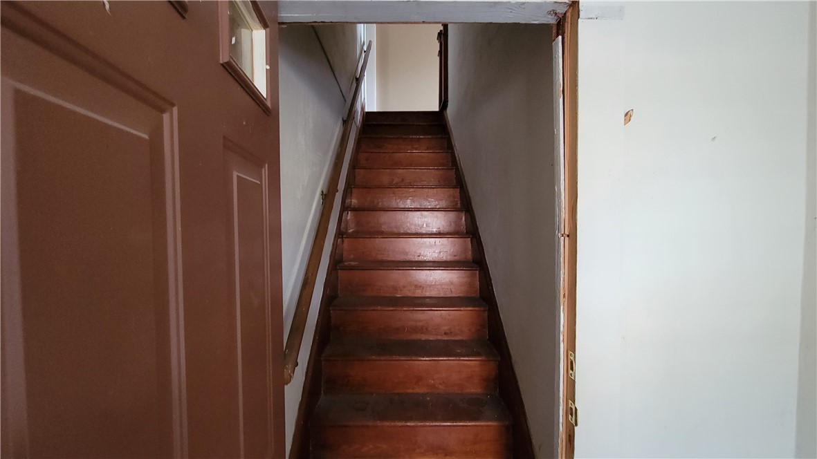 116 Putnam Pike Glocester, RI 02814 - Photo 10 of 21