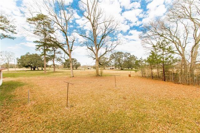 19069 M R Benton Road Tickfaw, LA 70466 - Photo 17 of 17 Gallery Image 17