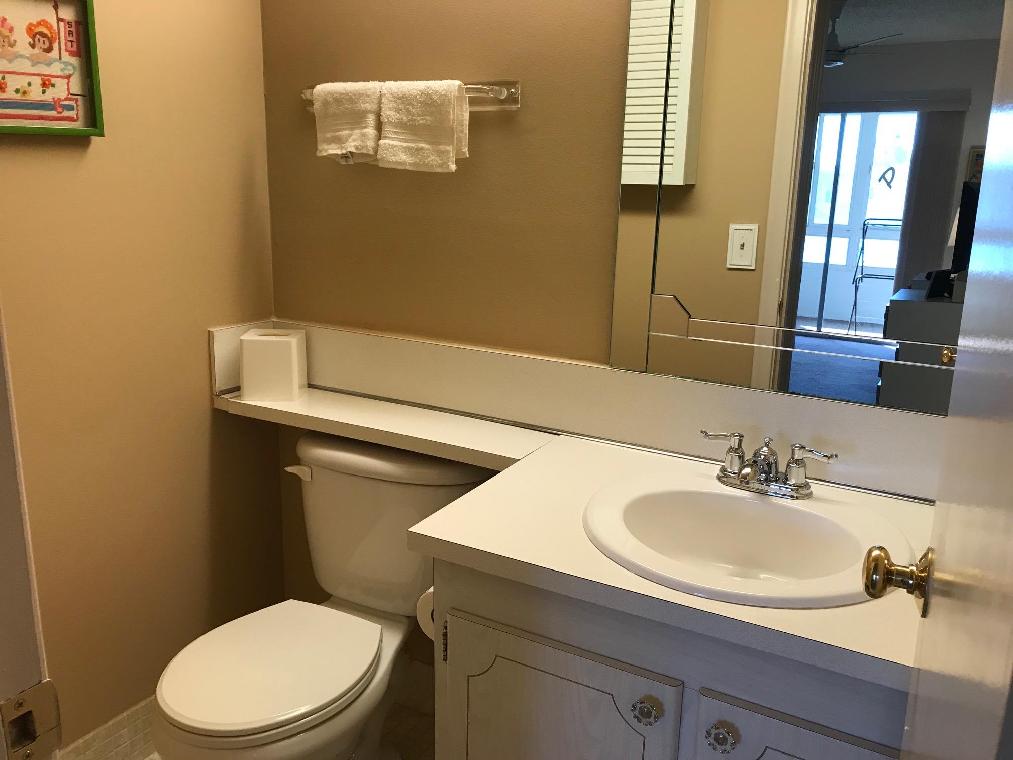 469 Durham Deerfield Beach, FL 33442 - Photo 12 of 13 SECOND BATH
