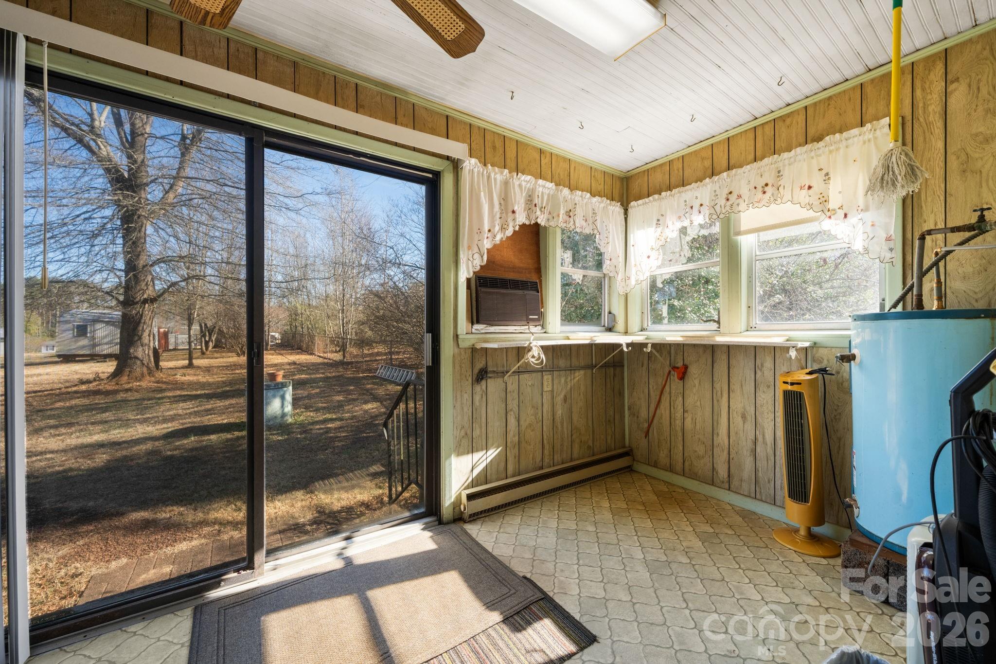 731 Summers Road Valdese, NC 28690 - Photo 11 of 23