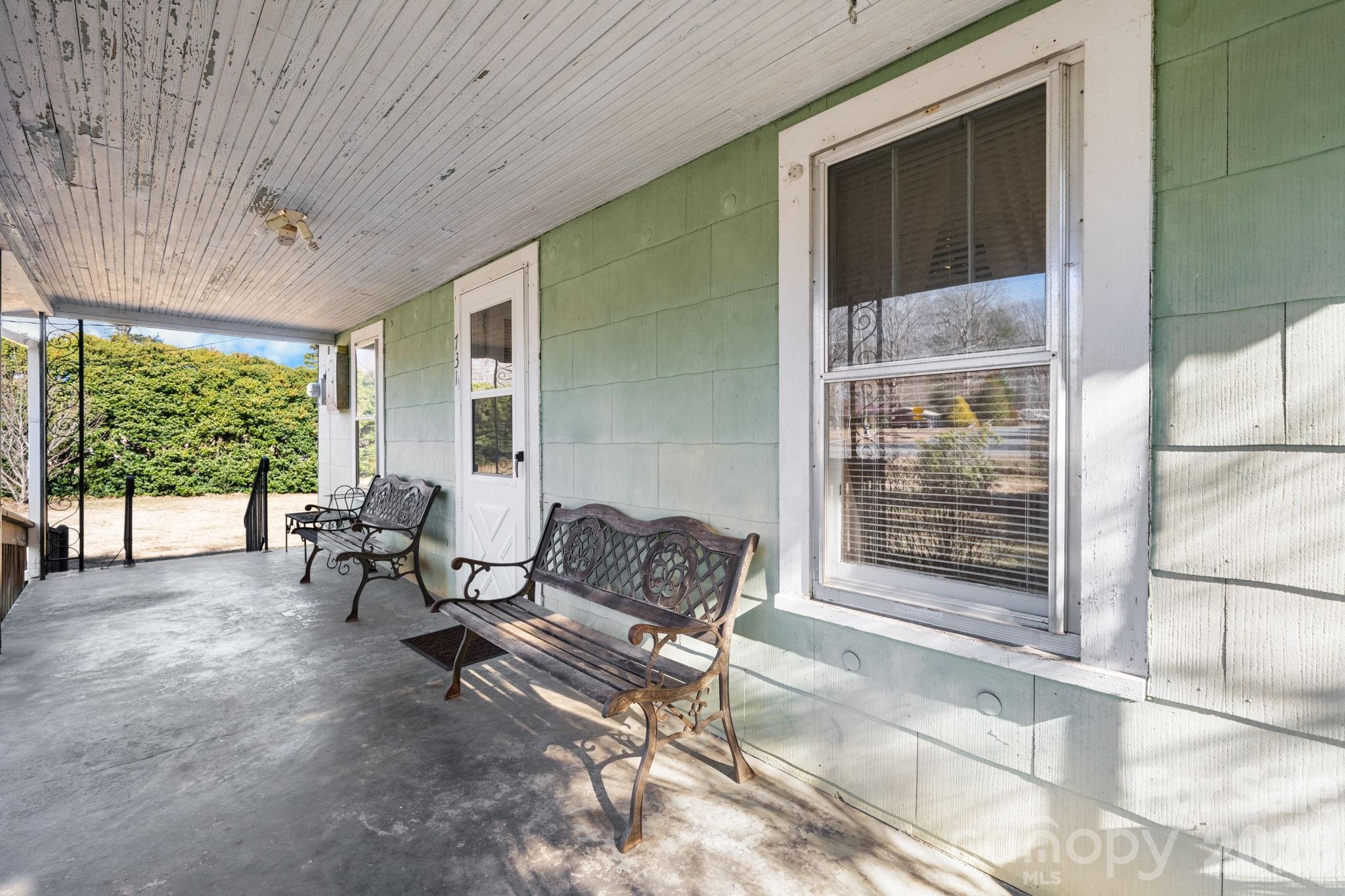 731 Summers Road Valdese, NC 28690 - Photo 12 of 23