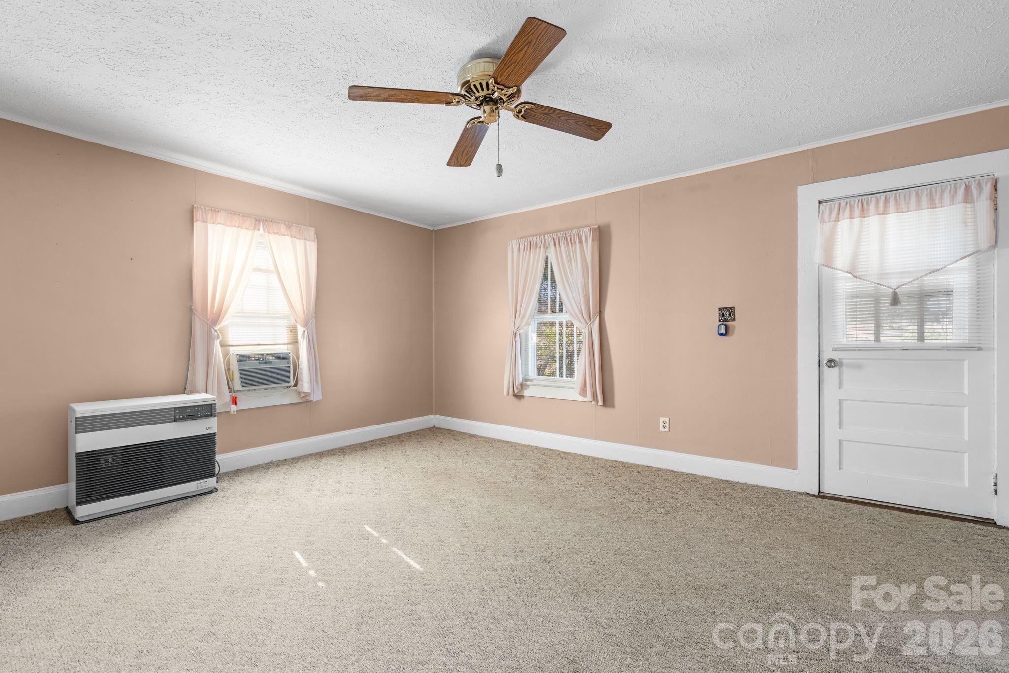 731 Summers Road Valdese, NC 28690 - Photo 3 of 23