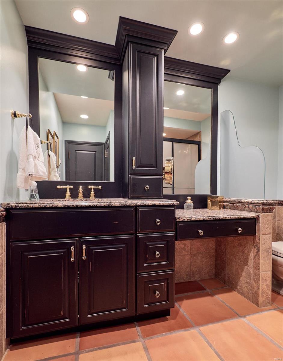 400 Warson Road Ladue, MO 63124 - Photo 40 of 60