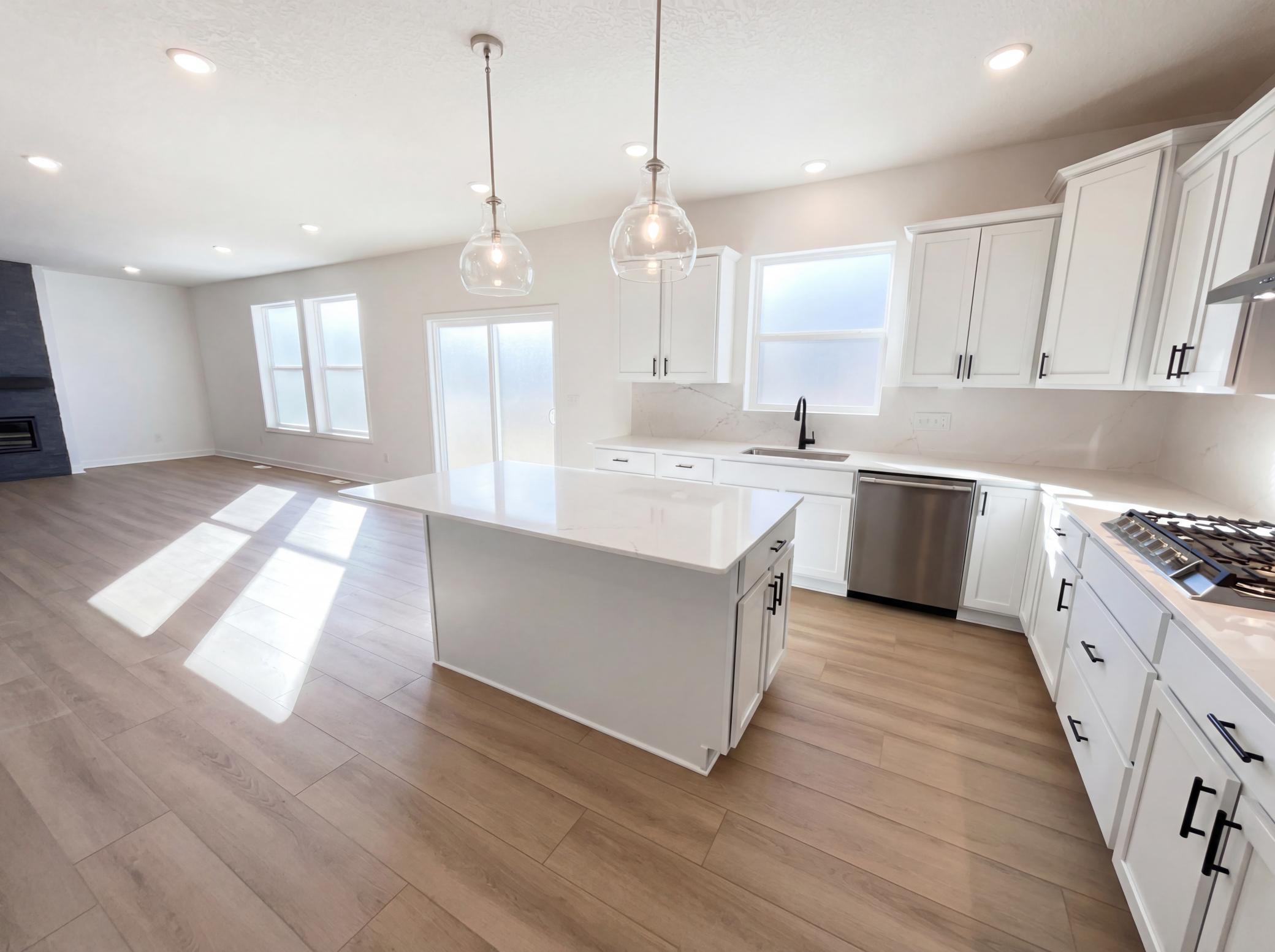 4707 Obsidian Way Victoria, MN 55386 - Photo 11 of 30