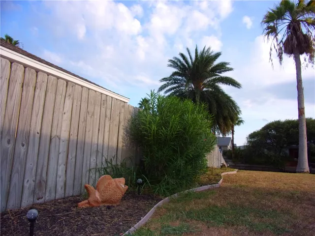 $2,400 | 14109 Whitecap Boulevard, Corpus Christi, TX 78418