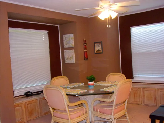 $2,400 | 14109 Whitecap Boulevard, Corpus Christi, TX 78418