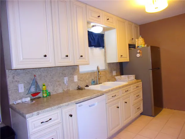 $2,400 | 14109 Whitecap Boulevard, Corpus Christi, TX 78418