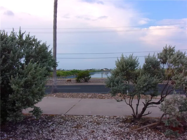 $2,400 | 14109 Whitecap Boulevard, Corpus Christi, TX 78418