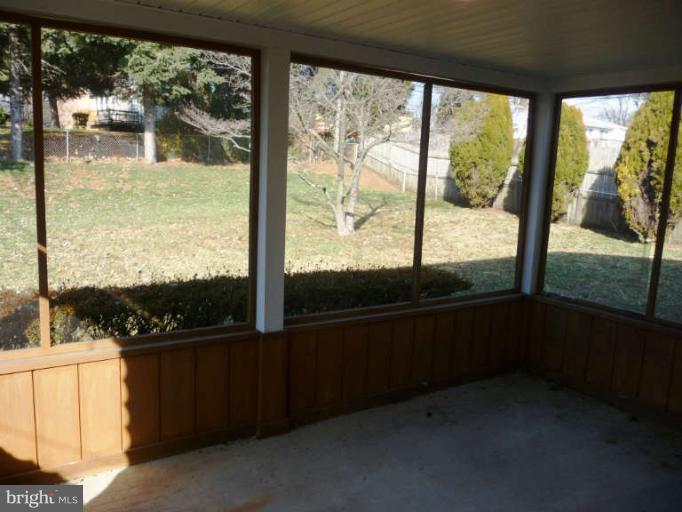3712 Parkfield Road Baltimore, MD 21244 - Photo 7 of 24 Screened Porch