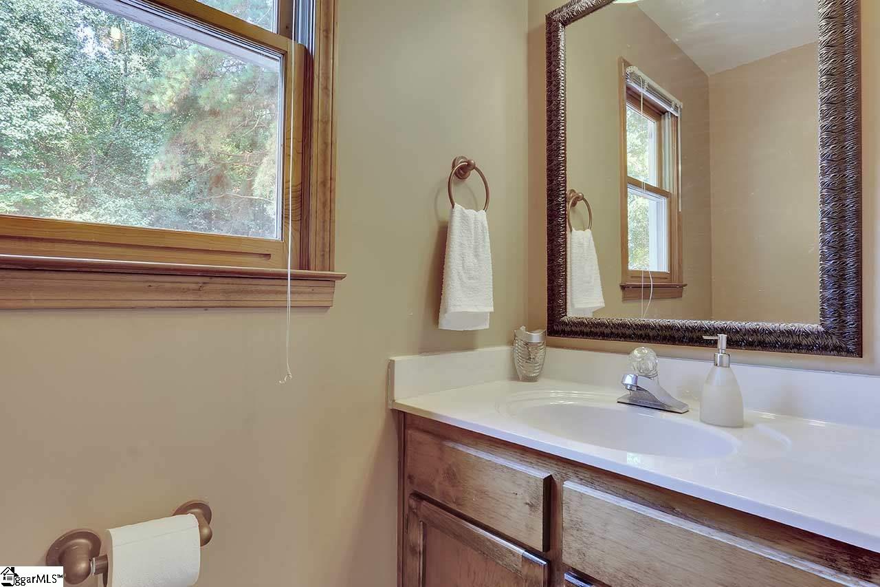 4 Pine Gate Court Greenville, SC 29607 - Photo 20 of 35 Gallery Image 20