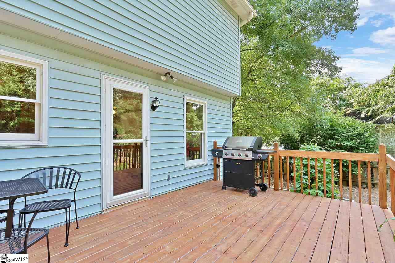 4 Pine Gate Court Greenville, SC 29607 - Photo 10 of 35 Gallery Image 10