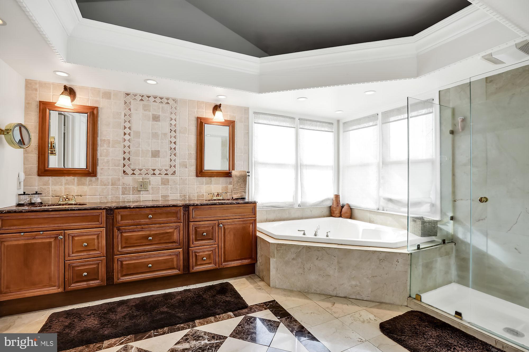 893 Slate Hill Road Yardley, PA 19067 - Photo 20 of 36 Gallery Image 20