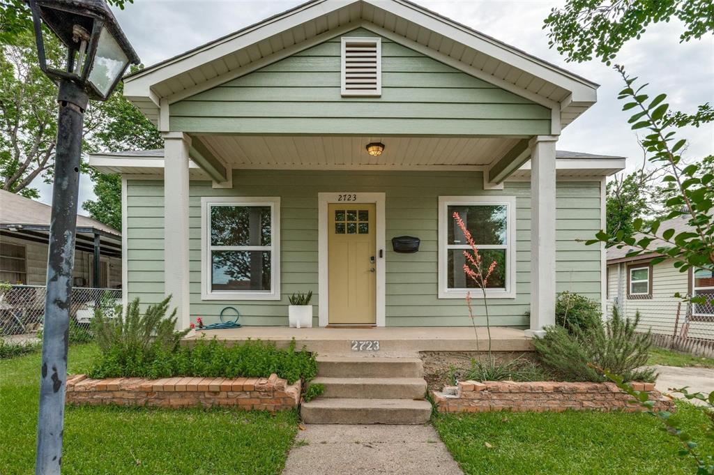 2723 Sharon Street Dallas, TX 75211 - Photo 1 of 25