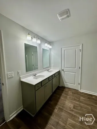 $2,950 | 426 Hogan Drive, Richmond Hill, GA 31324