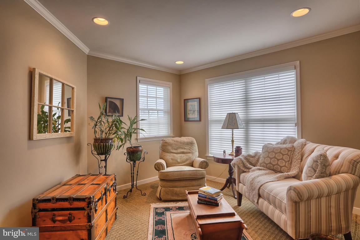 4 South Oak Street Lititz, PA 17543 - Photo 33 of 52 Gallery Image 33