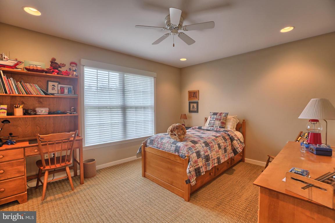 4 South Oak Street Lititz, PA 17543 - Photo 38 of 52 Gallery Image 38