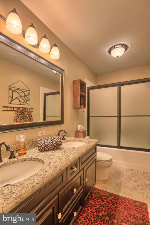 4 South Oak Street Lititz, PA 17543 - Photo 39 of 52 Gallery Image 39