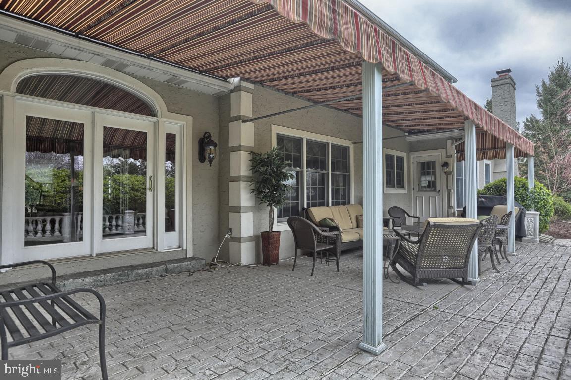 4 South Oak Street Lititz, PA 17543 - Photo 6 of 52 Gallery Image 6
