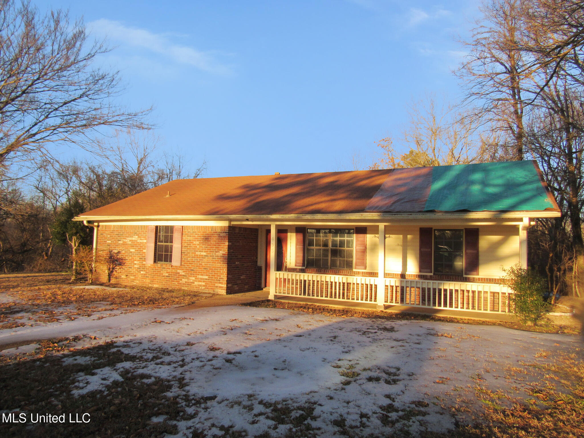 475 Truslow Road Sarah, MS 38665 - Photo 2 of 17 IMG_3324