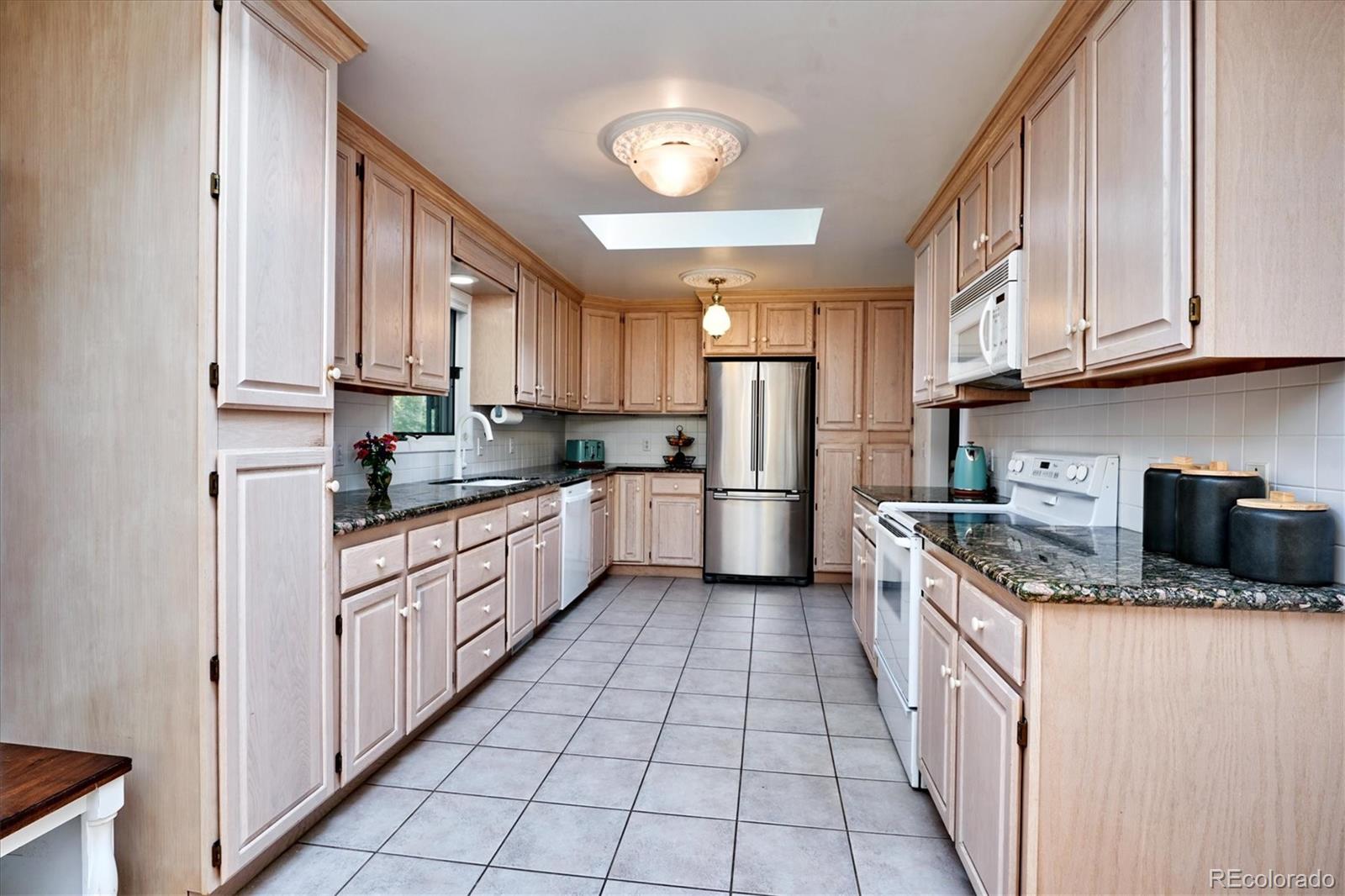 2745 Heather Road Golden, CO 80401 - Photo 6 of 34 Gallery Image 6