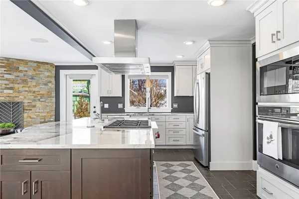 $2,200,000 | 4 Monkey Wrench Lane, Bristol, RI 02809