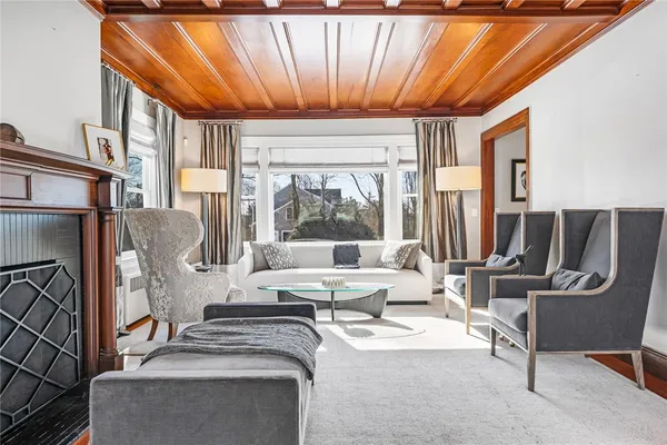 $2,200,000 | 4 Monkey Wrench Lane, Bristol, RI 02809