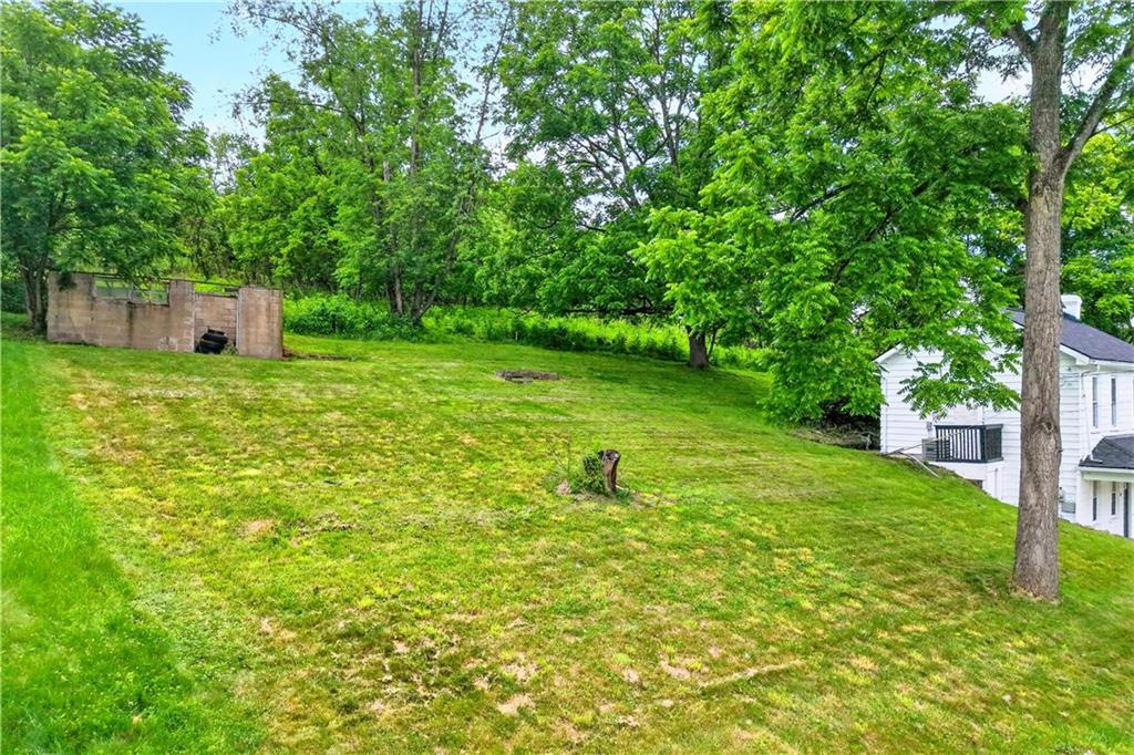 6 Gensler Road Pittsburgh, PA 15236 - Photo 3 of 25