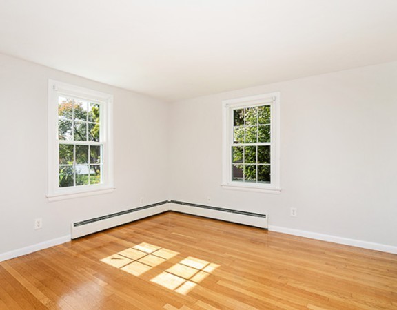 125 Pincushion Road Framingham, MA 01702 - Photo 12 of 21 Gallery Image 12