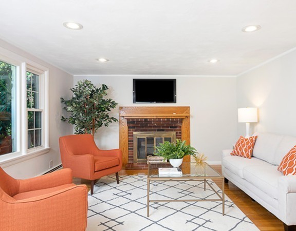 125 Pincushion Road Framingham, MA 01702 - Photo 3 of 21 Gallery Image 3
