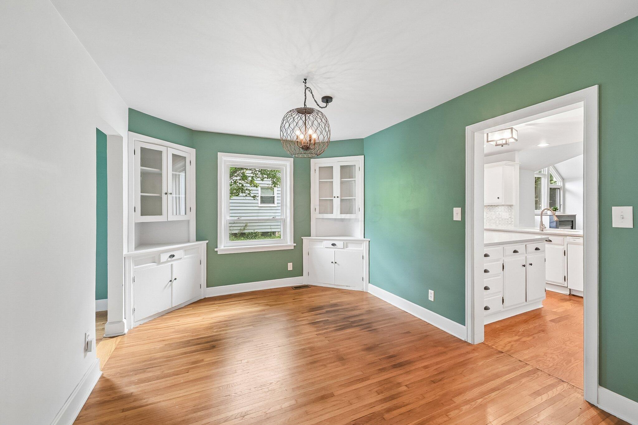 175 West Weisheimer Road Columbus, OH 43214 - Photo 22 of 59