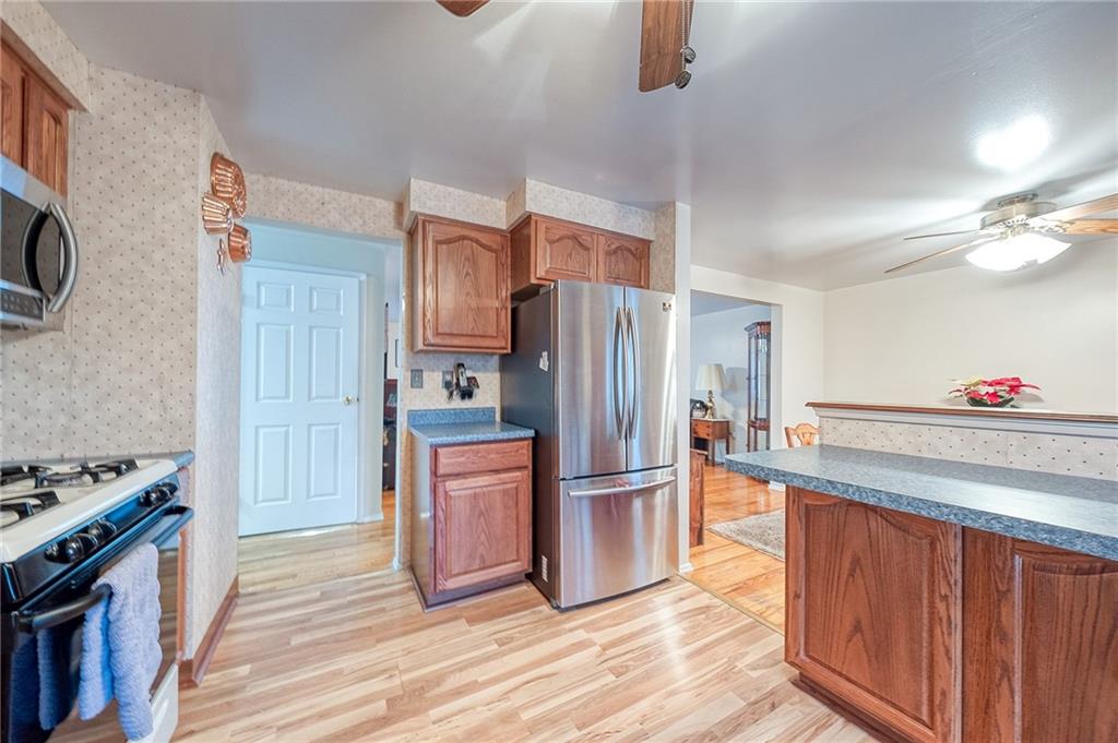 5089 West Harbison Road Pittsburgh, PA 15276 - Photo 12 of 32