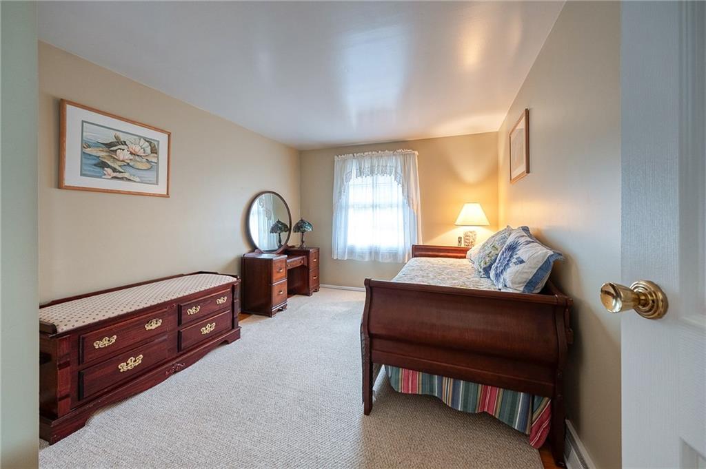 5089 West Harbison Road Pittsburgh, PA 15276 - Photo 17 of 32 Bedroom 2